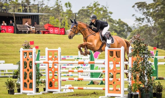 WPS87093-Katie Laurie and 'Esteban MVNZ' place 5th in a time of 67.31 secs WPS87093-Katie Laurie and 'Esteban MVNZ' place 5th in a time of 67.31 secs