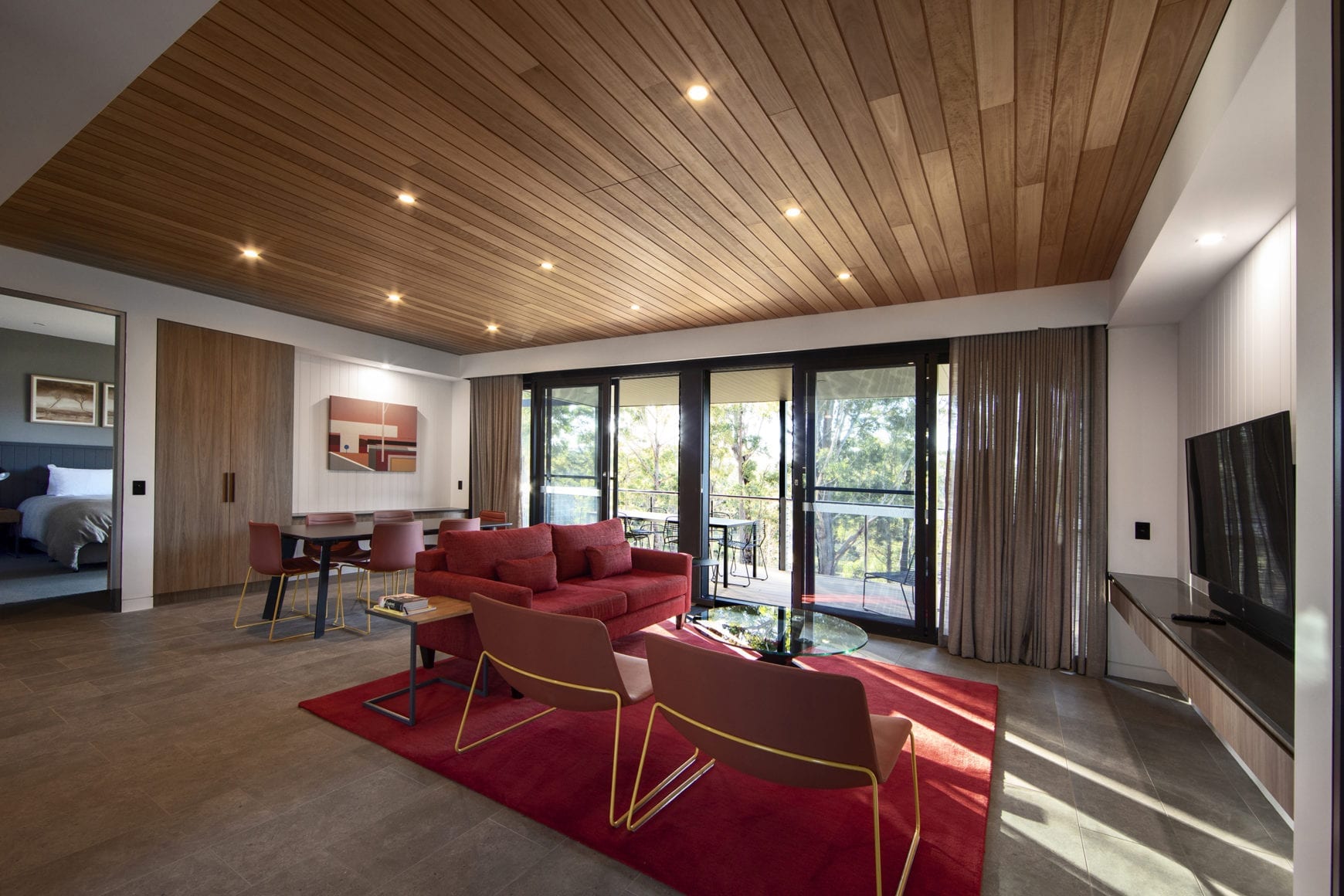 20190525_0142d smaller